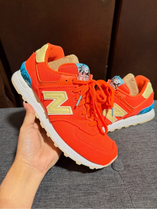 New Balance Shoes - New Balance 574 Miami Palms - Sunset Women’s Low Top Lace-Up Orange WL574MIE
